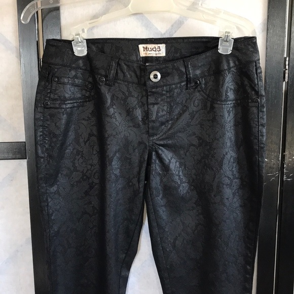 Black Flower Pants Size 9 - Picture 6 of 13